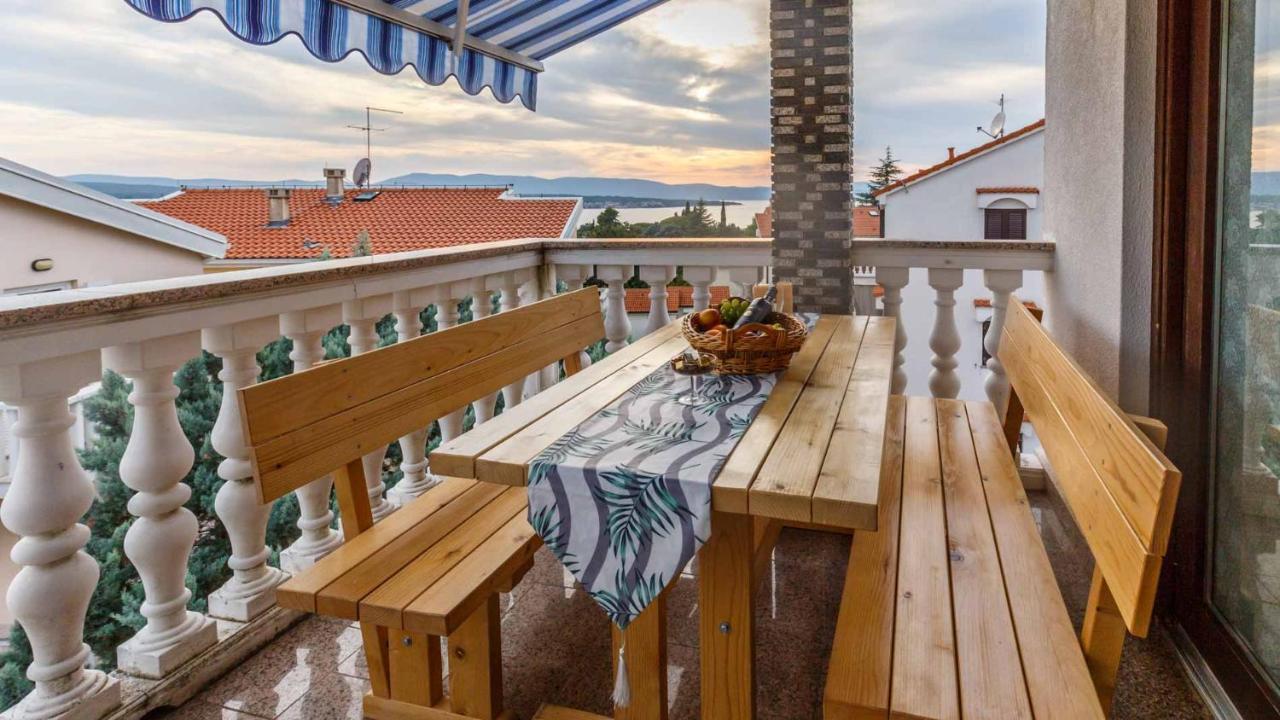Apartman Mauro Малинска Екстериор снимка